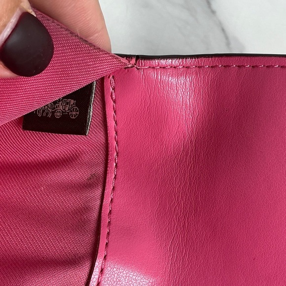 Coach‎ 39745 Pink Fuchsia Leather Women's Wallet - Picture 8 of 10